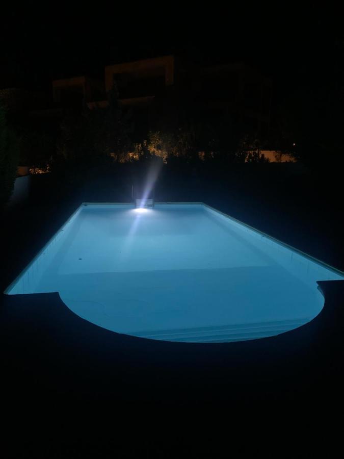 Porto Hydra - Villa Mirani แอร์มิโอนี ภายนอก รูปภาพ